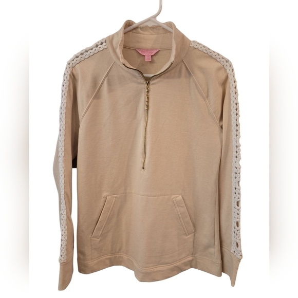 LILLY PULITZER SKIIPPER 1/2 ZIP PULLOVER W/ LACE DETAIL SLEEVES. SIZE SMALL. - Picture 1 of 10